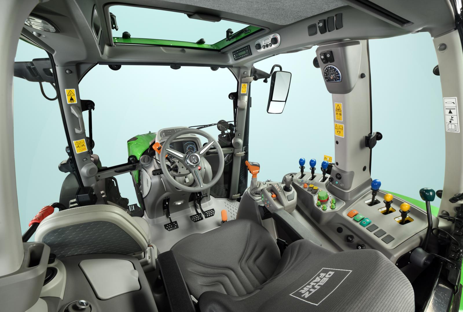 6 Series_6170_Stage V_studio_Powershift_MaxiVision_preview.jpg
